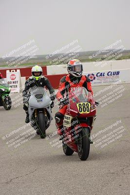 media/Nov-29-2025-TrackDaz (Sat) [[10ae2d9bce]]/Around the Pits/